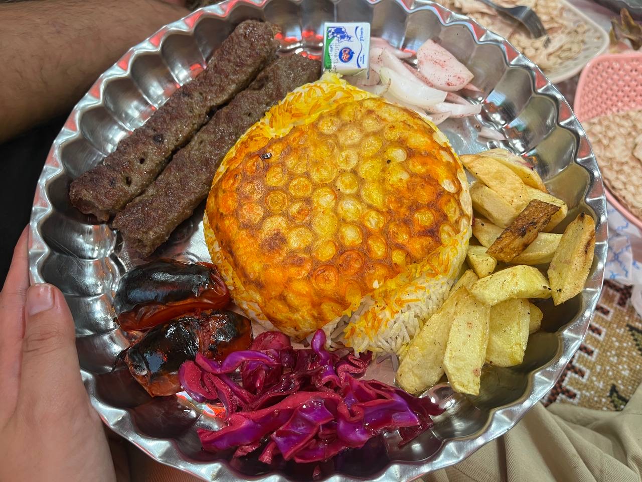 باغ رستوران ضیافت در آستارا