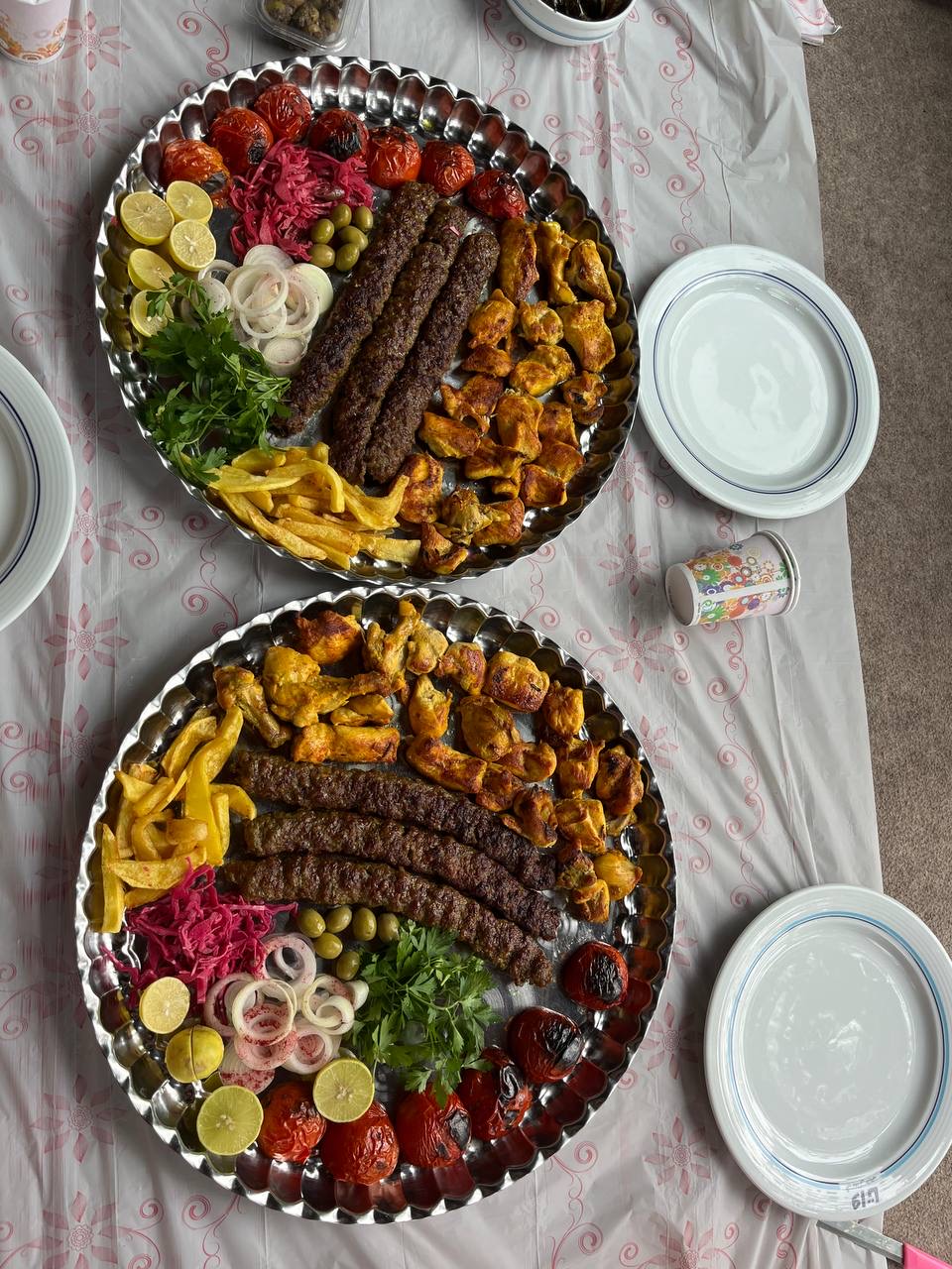 باغ رستوران ضیافت در آستارا